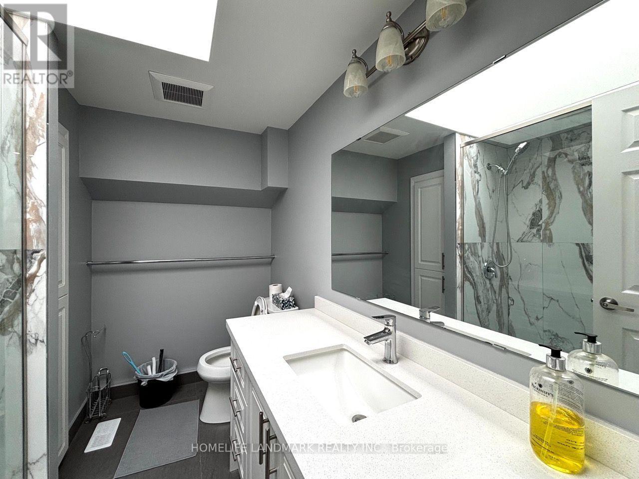Unit 1 - 3229 Yonge Street, Toronto, Ontario  M4N 2L3 - Photo 16 - C13777070