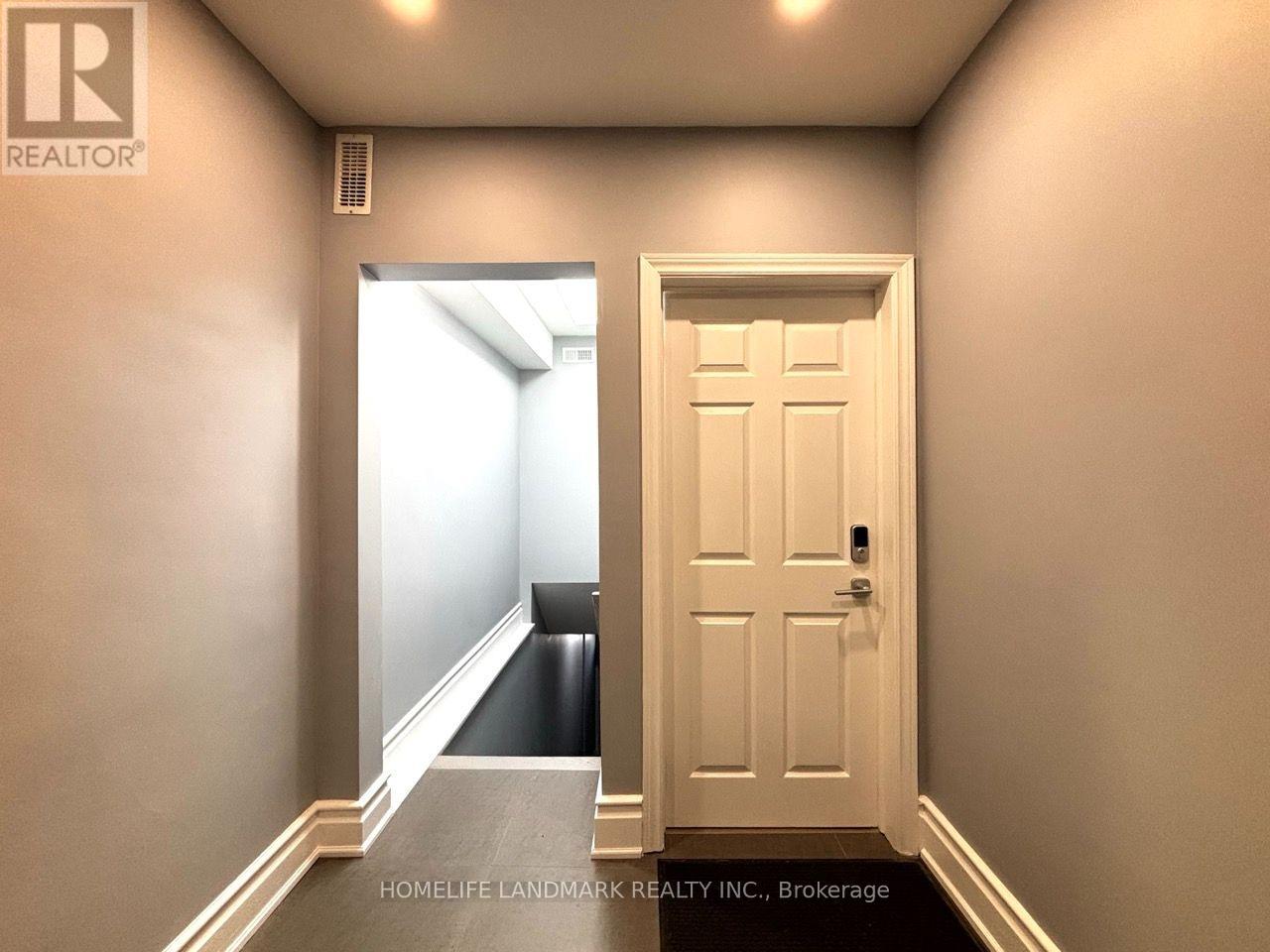 Unit 1 - 3229 Yonge Street, Toronto, Ontario  M4N 2L3 - Photo 2 - C13777070