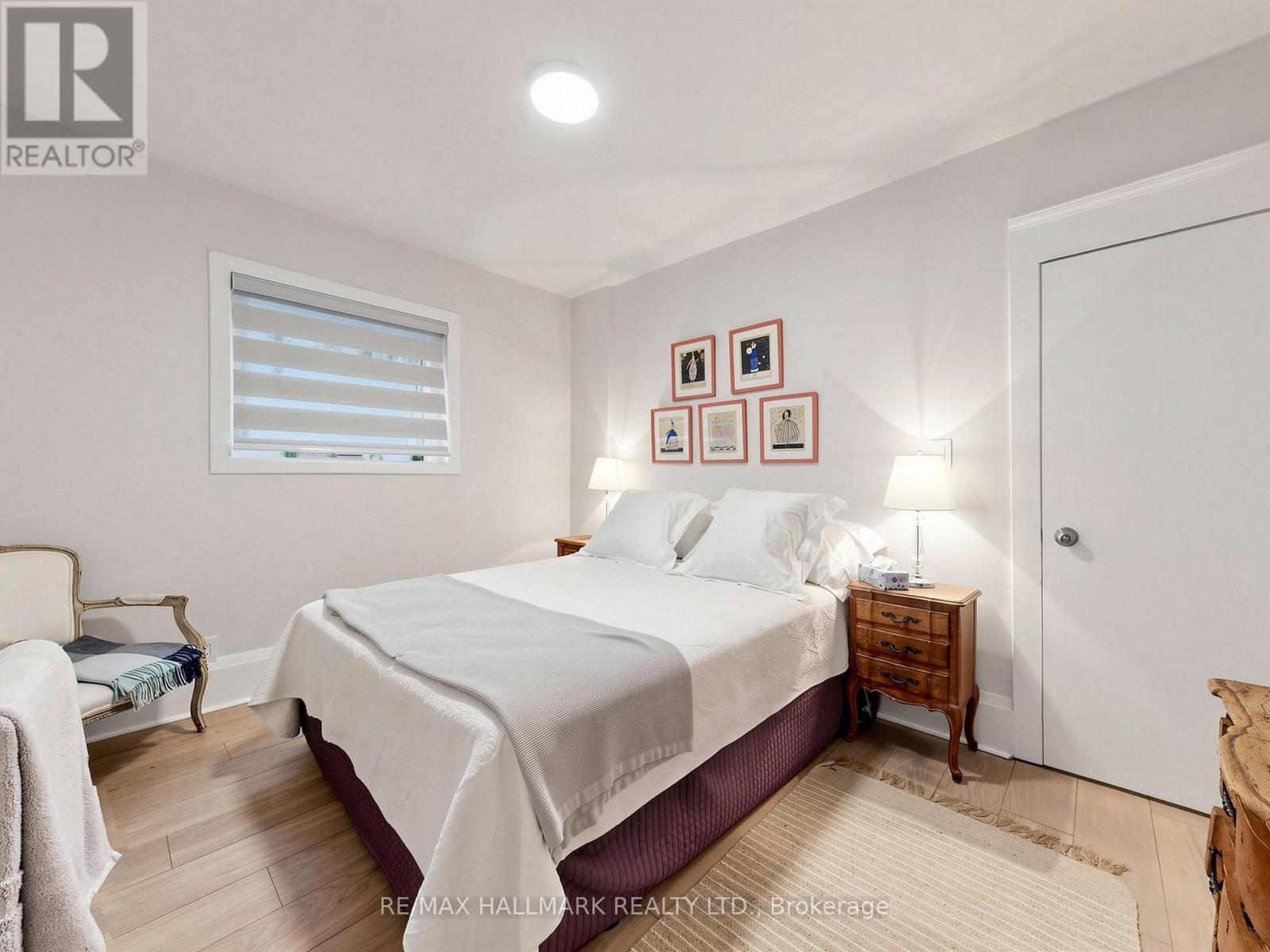 Main/second Floor - 20 Glenfern Avenue, Toronto, Ontario  M4E 1B7 - Photo 21 - E13777056