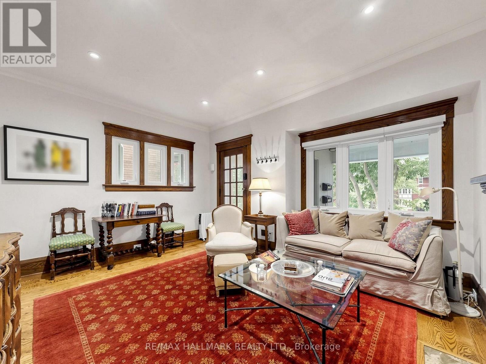 Main/second Floor - 20 Glenfern Avenue, Toronto, Ontario  M4E 1B7 - Photo 5 - E13777056
