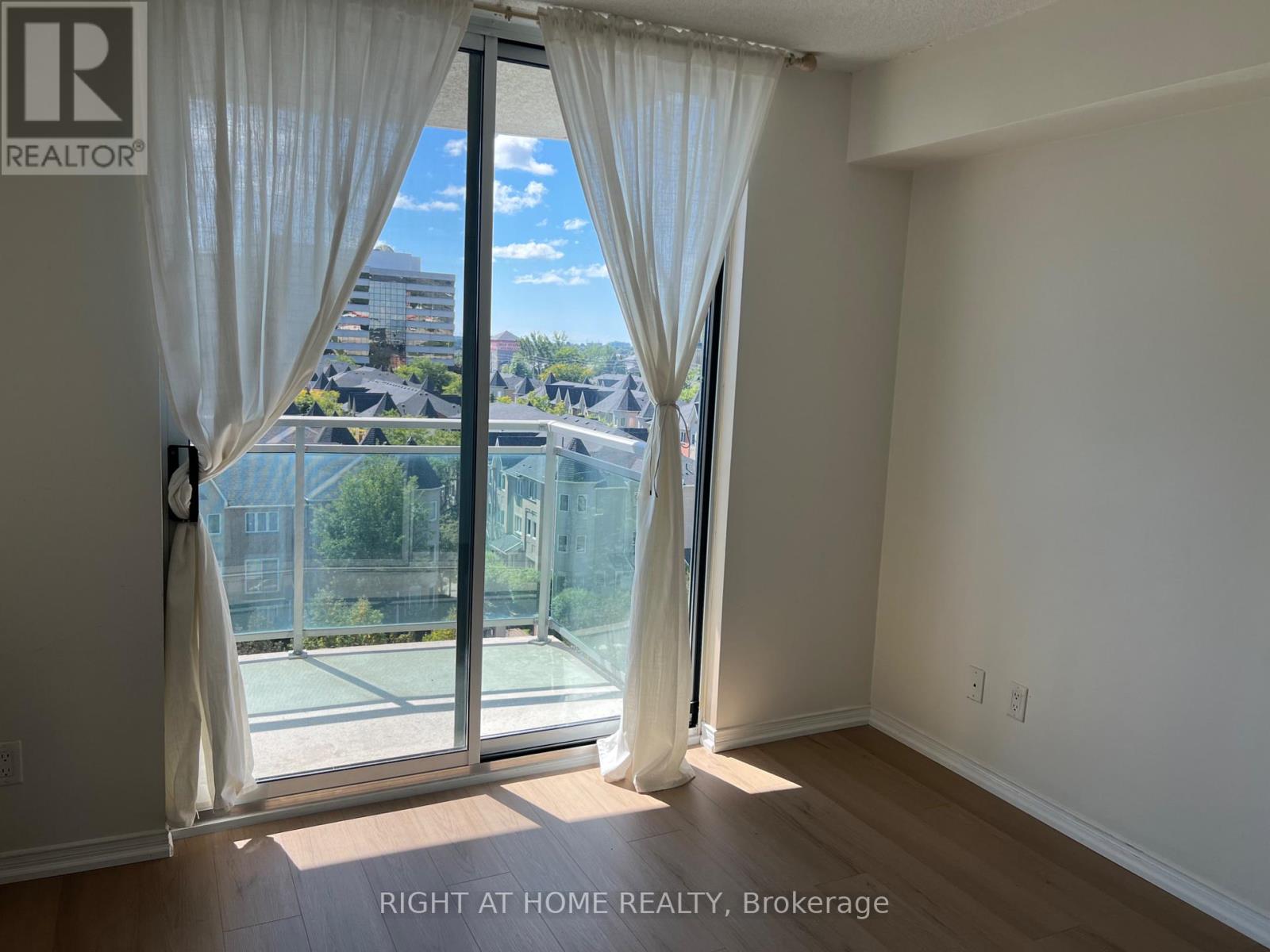 7d - 8 Rosebank Drive, Toronto, Ontario M1B 5Z3 - Photo 12 - E13777092