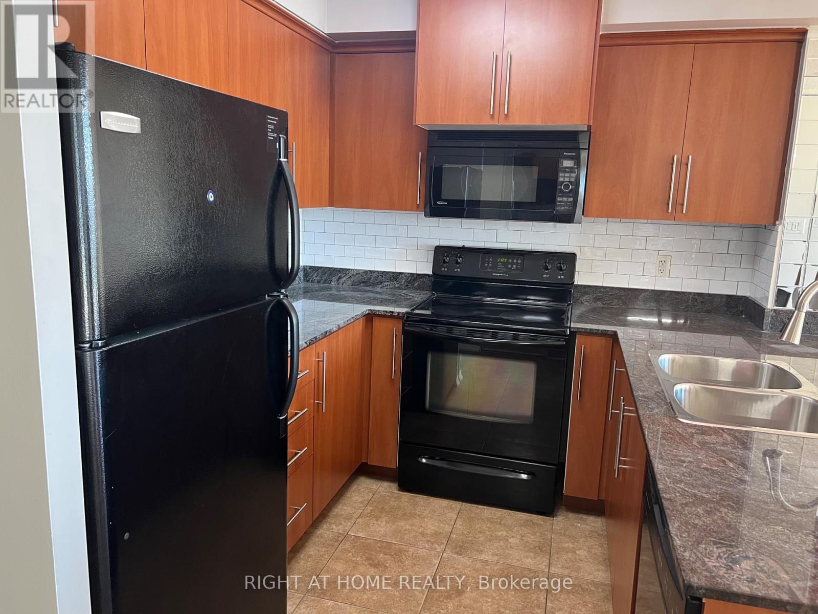 7d - 8 Rosebank Drive, Toronto, Ontario M1B 5Z3 - Photo 17 - E13777092