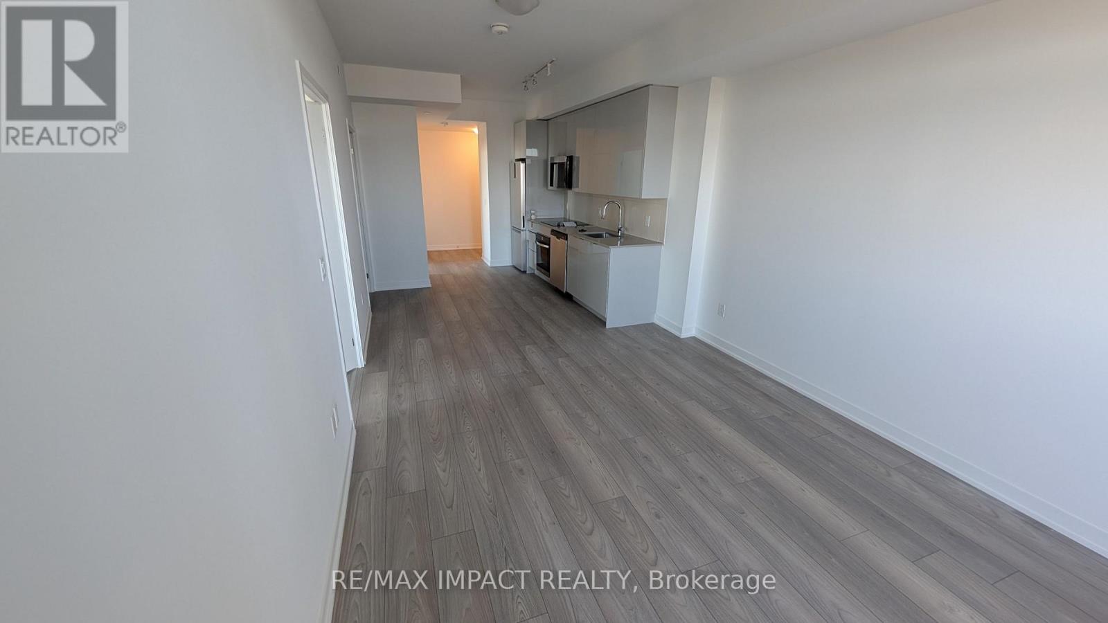 1605 - 474 Caladari Road, Vaughan, Ontario L4K 0R5 - Photo 7 - N13777036