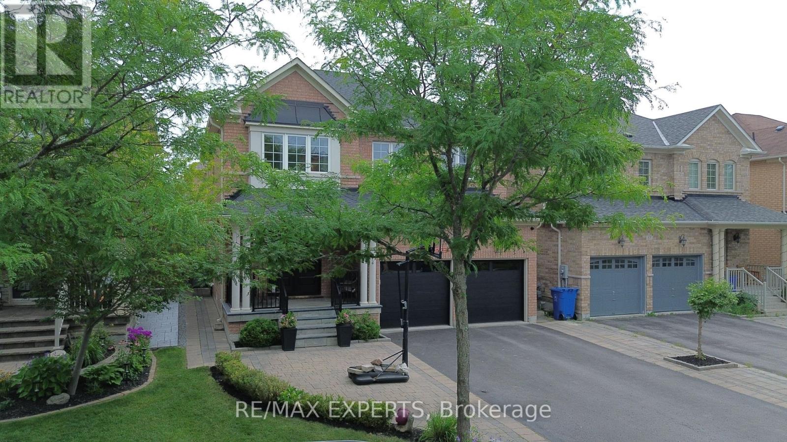 53 BRAITH CRESCENT, Whitchurch-Stouffville, Ontario