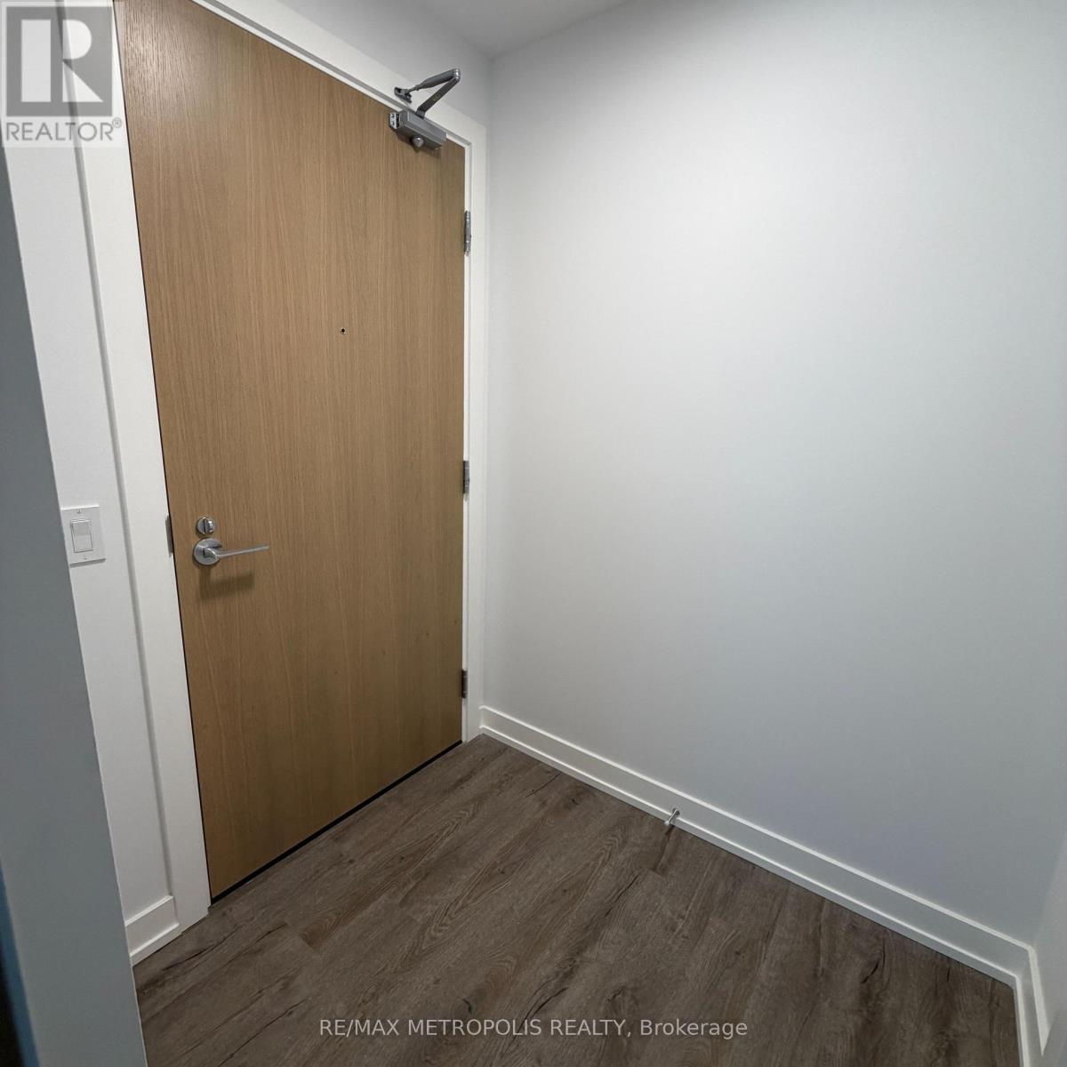 1507 B - 21 Meadowdale Road, Vaughan, Ontario  L4K 0H6 - Photo 2 - N13777080