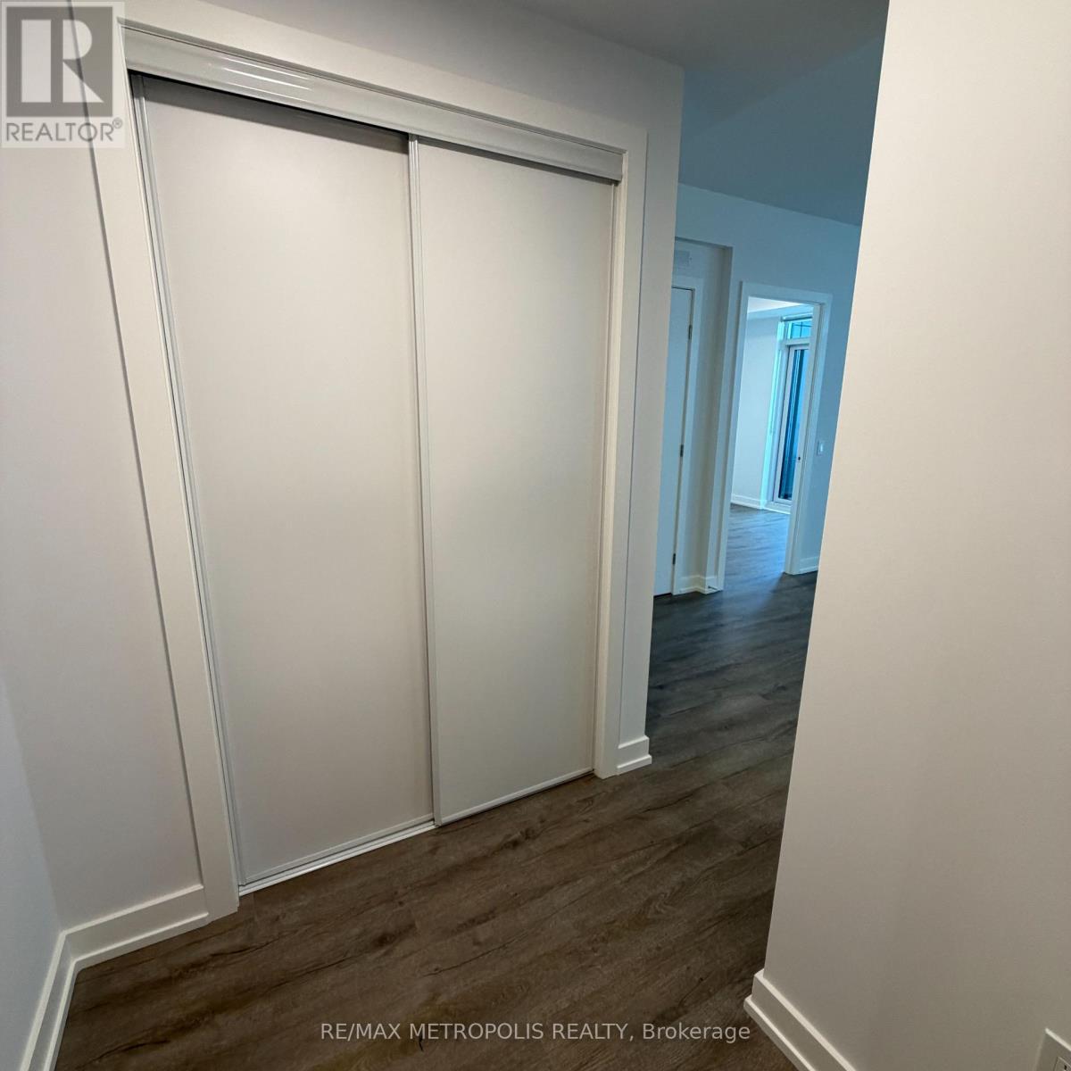 1507 B - 21 Meadowdale Road, Vaughan, Ontario  L4K 0H6 - Photo 3 - N13777080