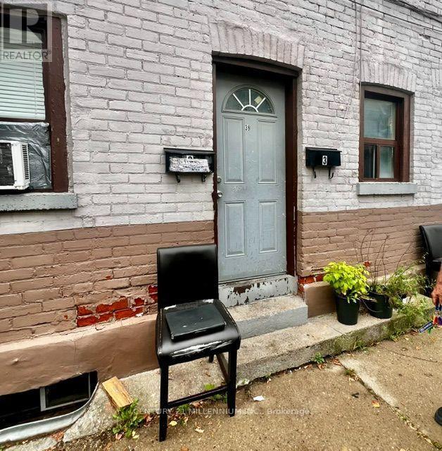 38 Miller Street, Toronto, Ontario  M6N 2Z7 - Photo 6 - W13777046