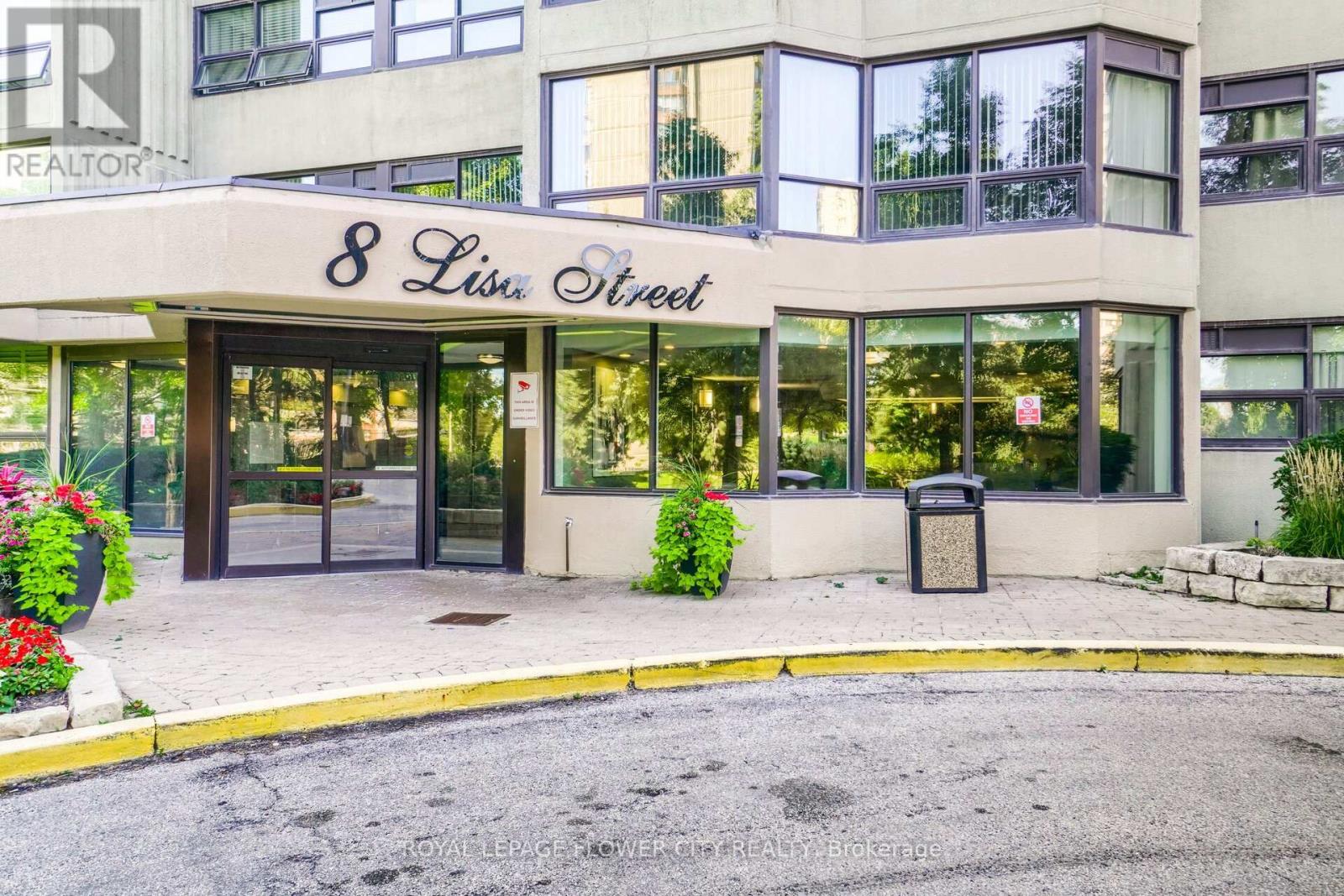 307 - 8 Lisa Street, Brampton, Ontario  L6T 4S6 - Photo 4 - W13777094