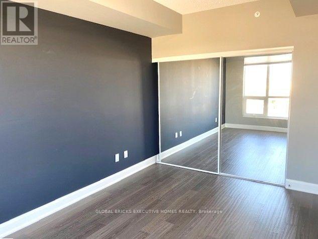 Unknown Address, ,    - Photo 10 - W13777040