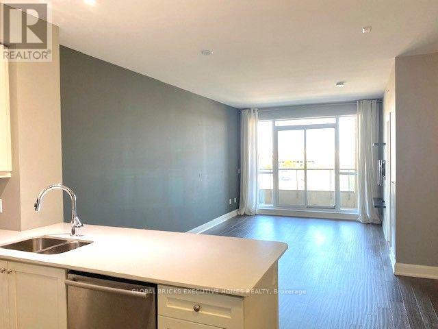 Unknown Address, ,    - Photo 8 - W13777040