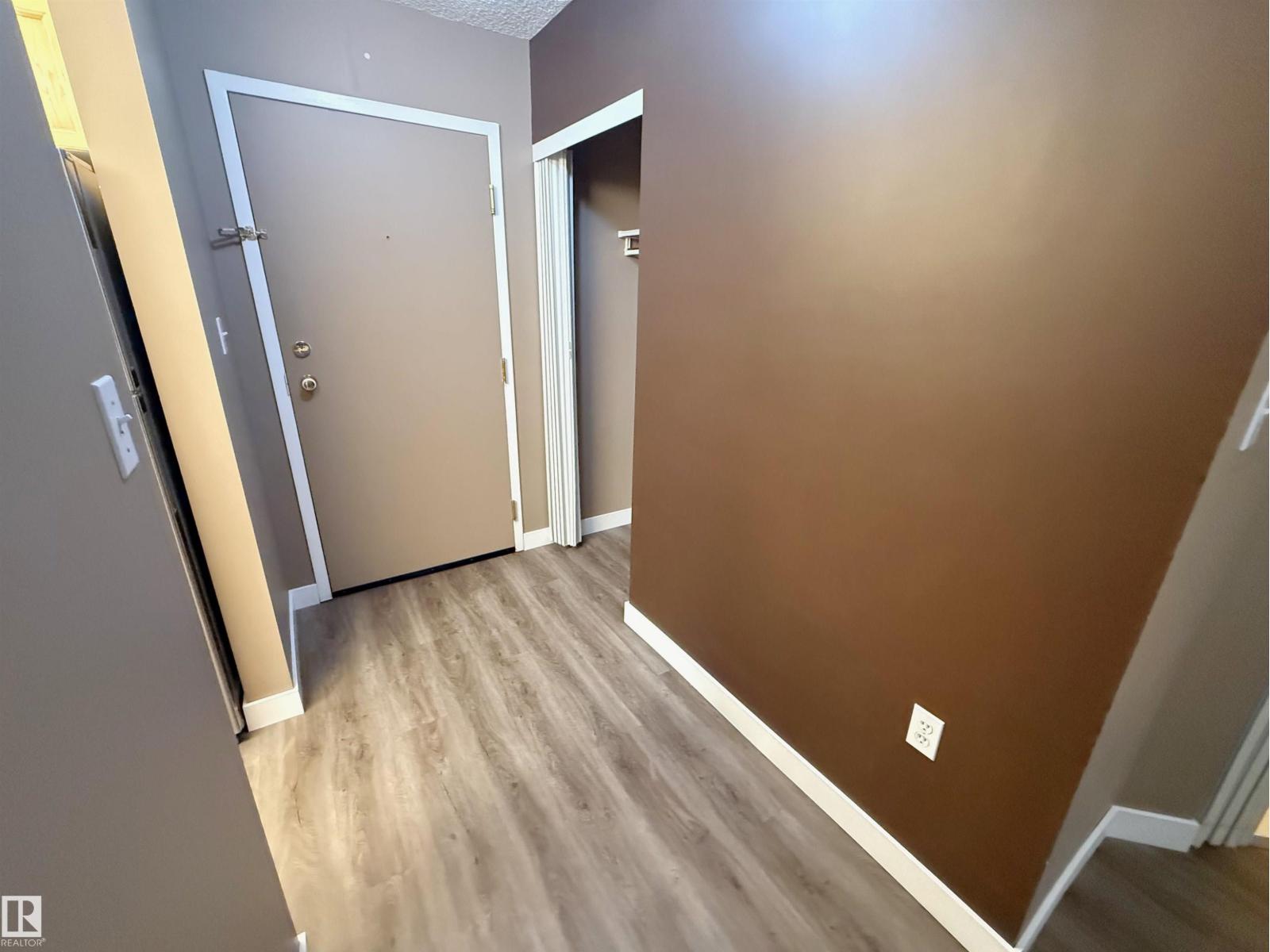 #103 9620 174 St NW, Edmonton, Alberta  T5T 6B9 - Photo 6 - E4508467