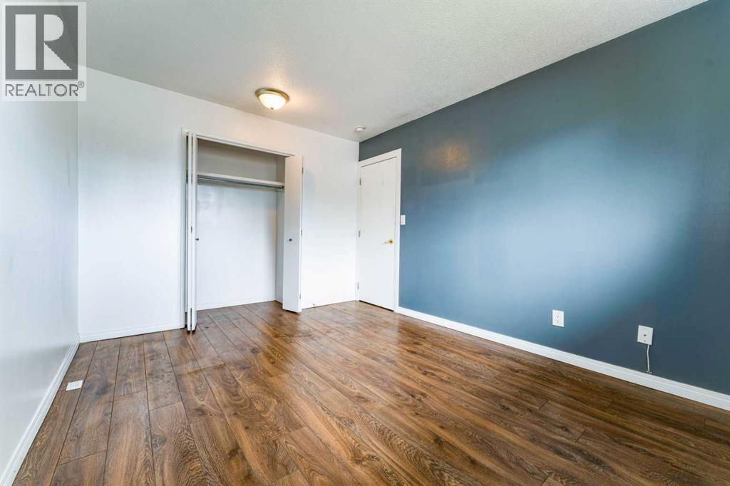2906 Doverville Crescent SE, Calgary, Alberta  T2B 1T0 - Photo 13 - A2337441