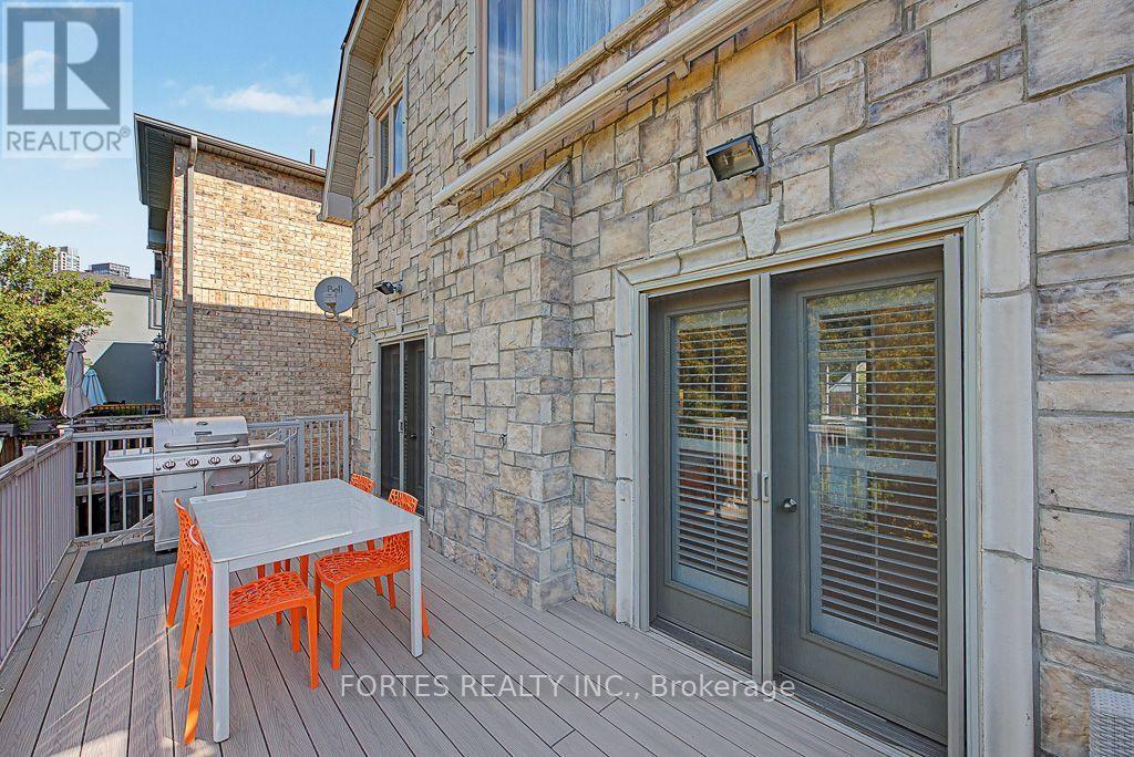 1160 Islington Avenue, Toronto, Ontario M8Z 4S7 - Photo 18 - W13775598