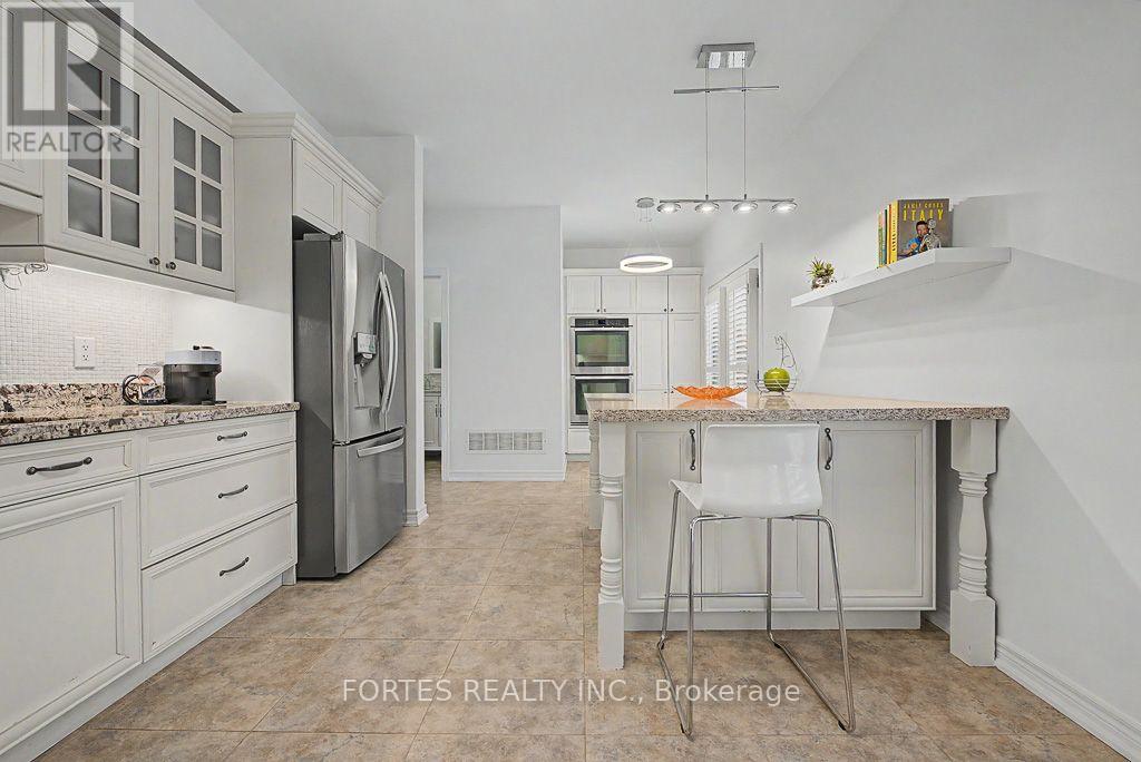 1160 Islington Avenue, Toronto, Ontario M8Z 4S7 - Photo 16 - W13775598