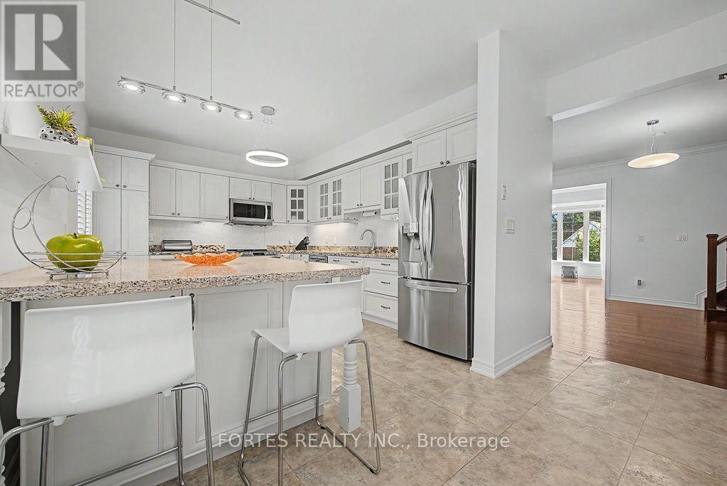 1160 Islington Avenue, Toronto, Ontario M8Z 4S7 - Photo 13 - W13775598
