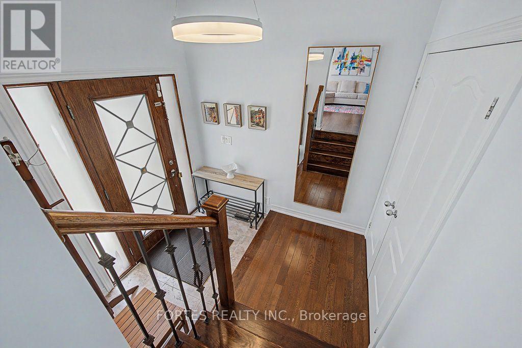 1160 Islington Avenue, Toronto, Ontario M8Z 4S7 - Photo 5 - W13775598