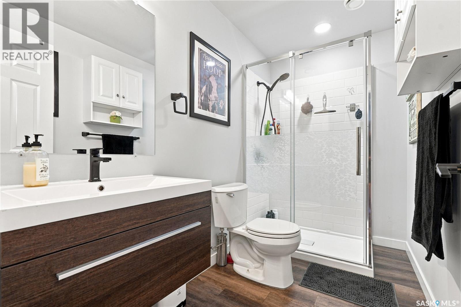 459 Mahabir CRESCENT photo 35