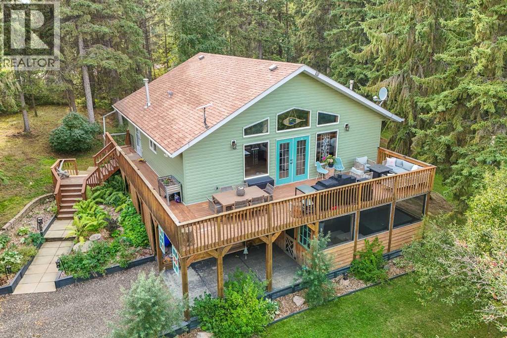 107 Spruce Crescent, Rural Ponoka County, Alberta  T0C 0Y0 - Photo 1 - A2344649