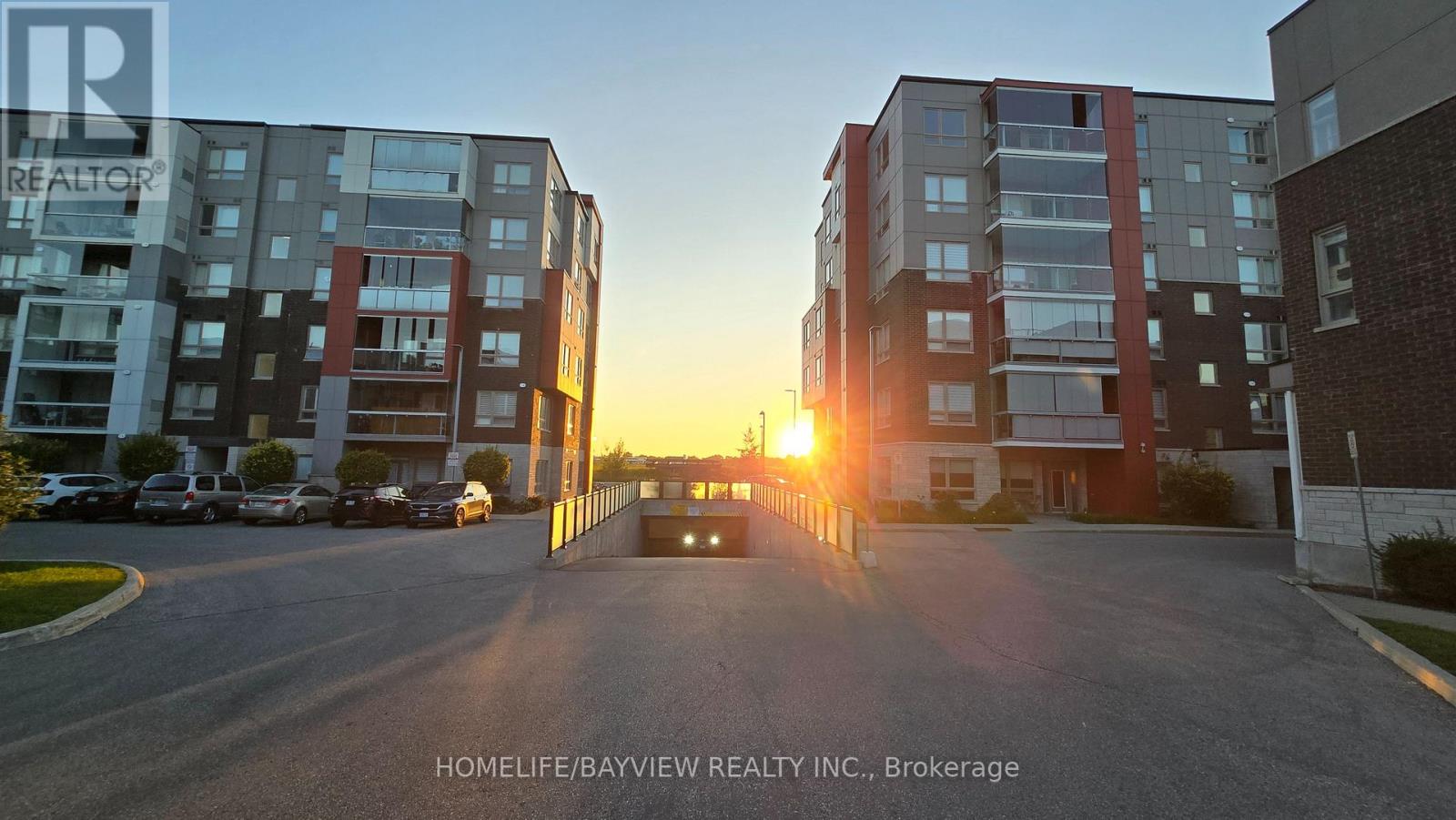 411 - 58 Adam Sellers Street, Markham, Ontario  L6B 1P5 - Photo 4 - N13770184