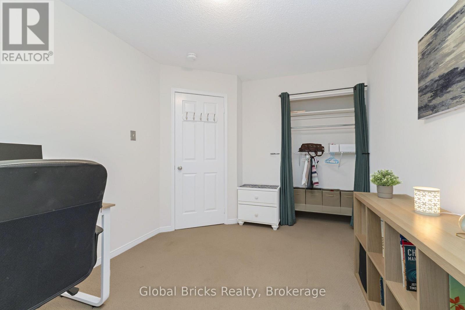 6190 Saltmarsh Court, Mississauga, Ontario  L5N 5V8 - Photo 26 - W13749124