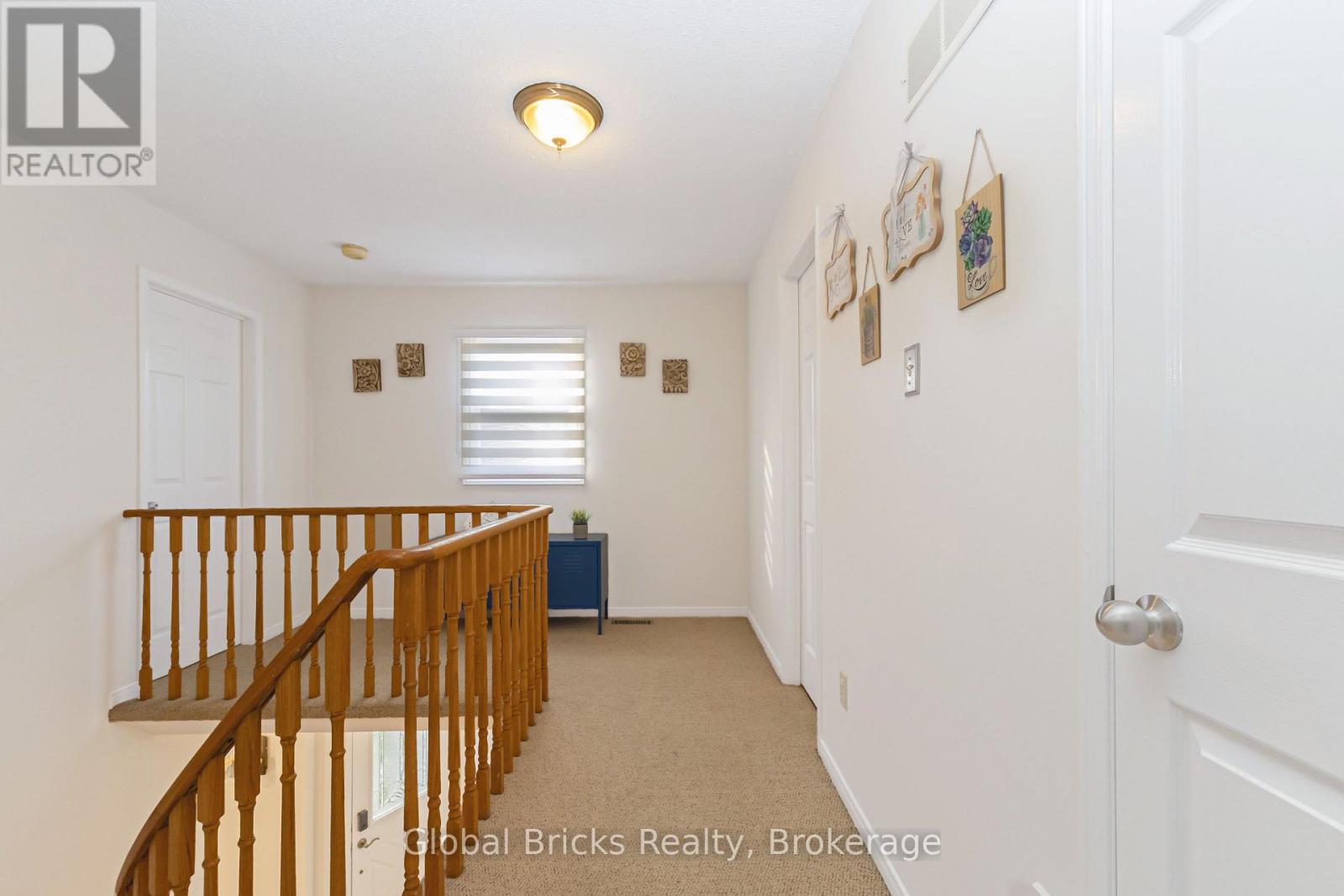 6190 Saltmarsh Court, Mississauga, Ontario  L5N 5V8 - Photo 25 - W13749124