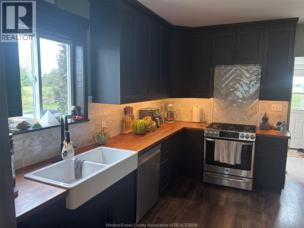 1138 South Middle, Lakeshore, Ontario  N0R 1V0 - Photo 6 - 26022360