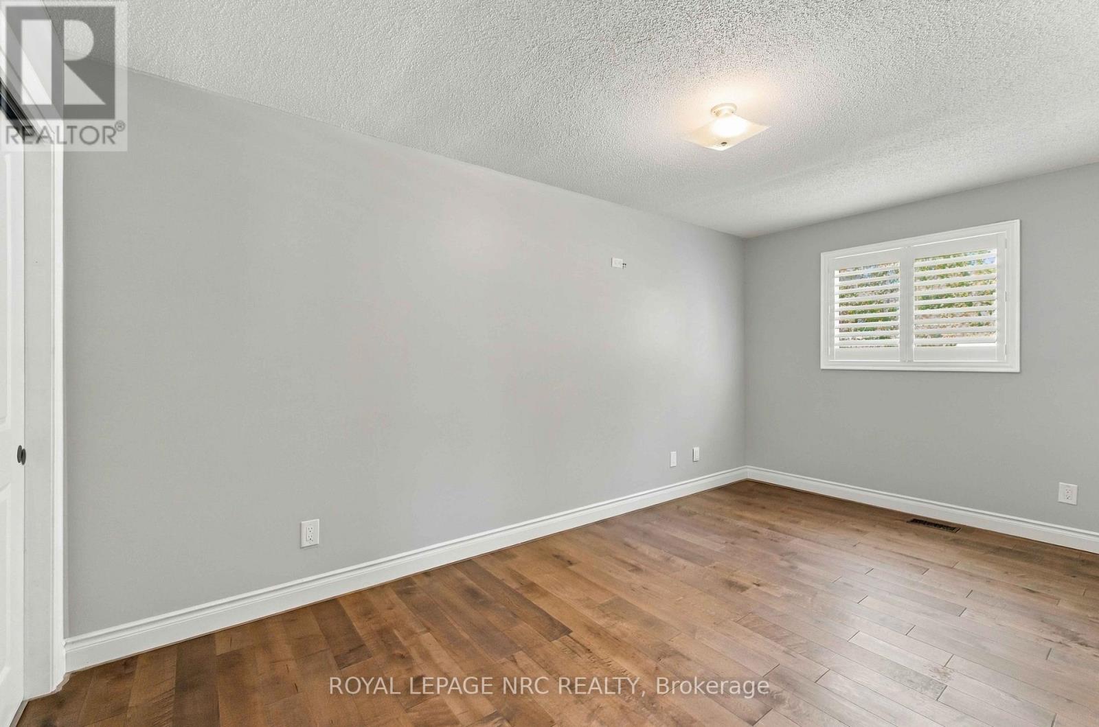 7689 Trackview Street, Niagara Falls (Ascot), Ontario L2H 2Z6 - Photo 21 - X13552330