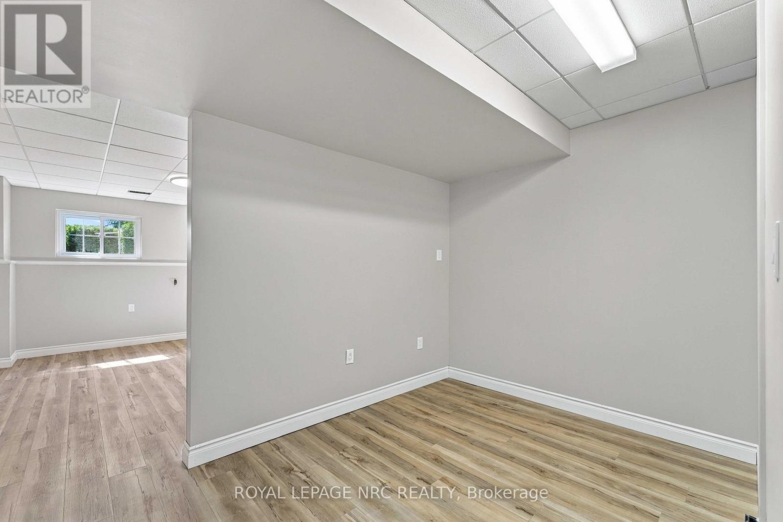 7689 Trackview Street, Niagara Falls (Ascot), Ontario L2H 2Z6 - Photo 29 - X13552330