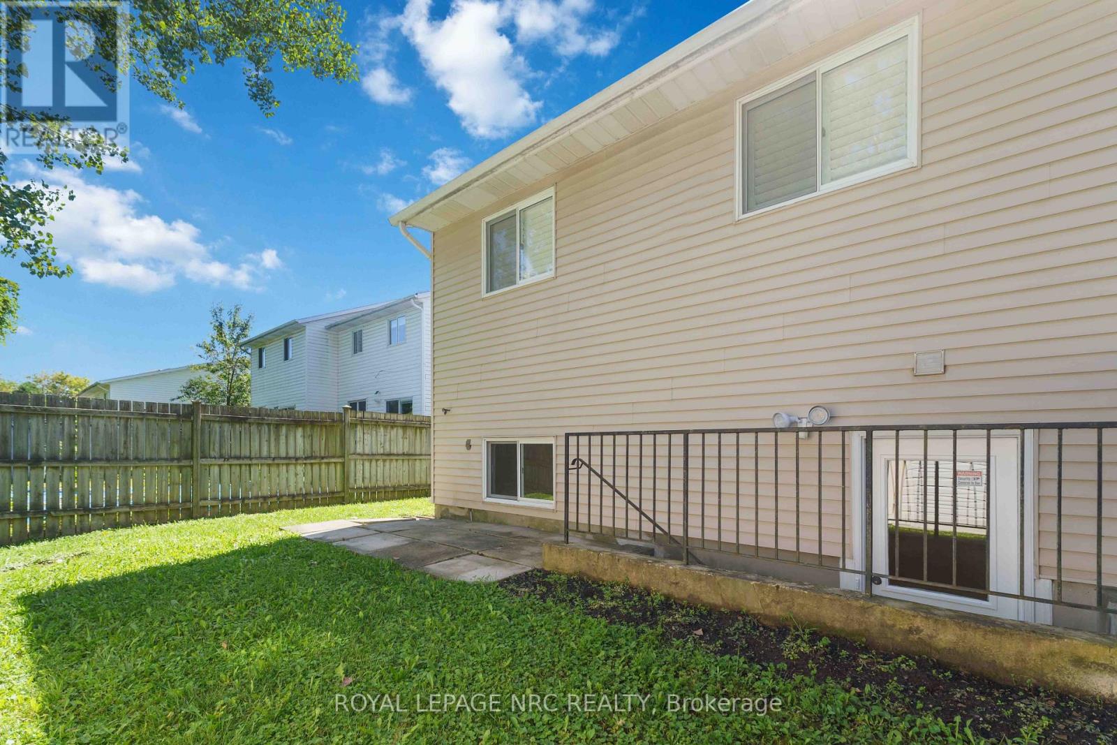7689 Trackview Street, Niagara Falls (Ascot), Ontario L2H 2Z6 - Photo 39 - X13552330