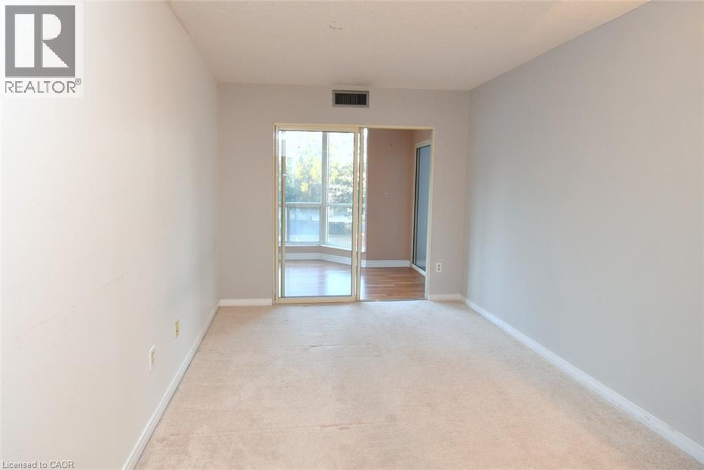 175 Cedar Avenue Unit# 215, Richmond Hill, Ontario  L4C 9V3 - Photo 14 - 40862651
