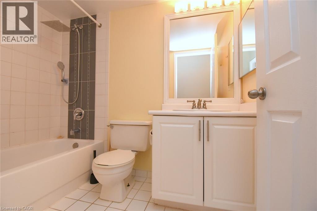 175 Cedar Avenue Unit# 215, Richmond Hill, Ontario  L4C 9V3 - Photo 17 - 40862651