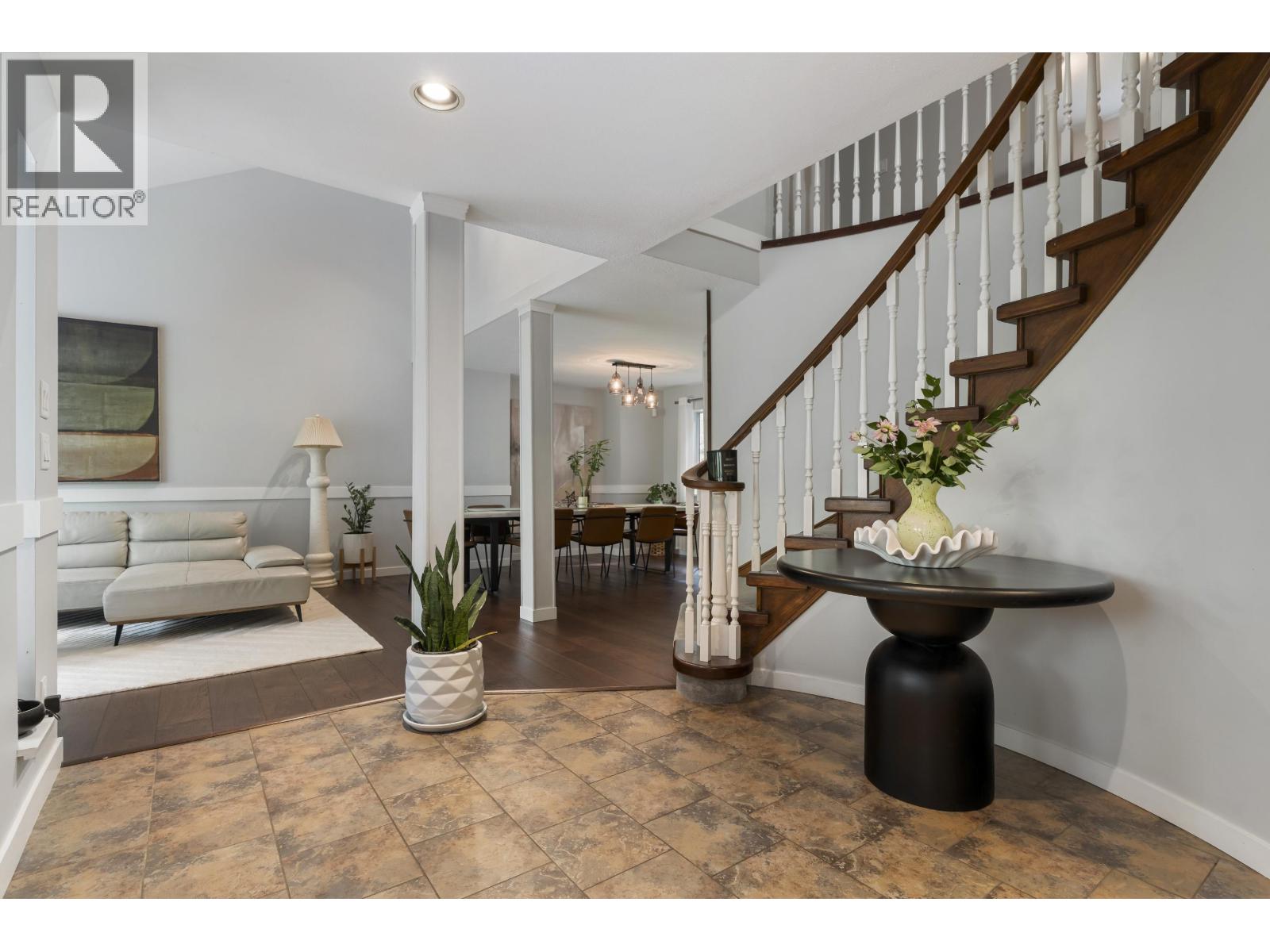 26280 Grant Avenue, Maple Ridge, British Columbia  V2W 1H2 - Photo 18 - R3164596