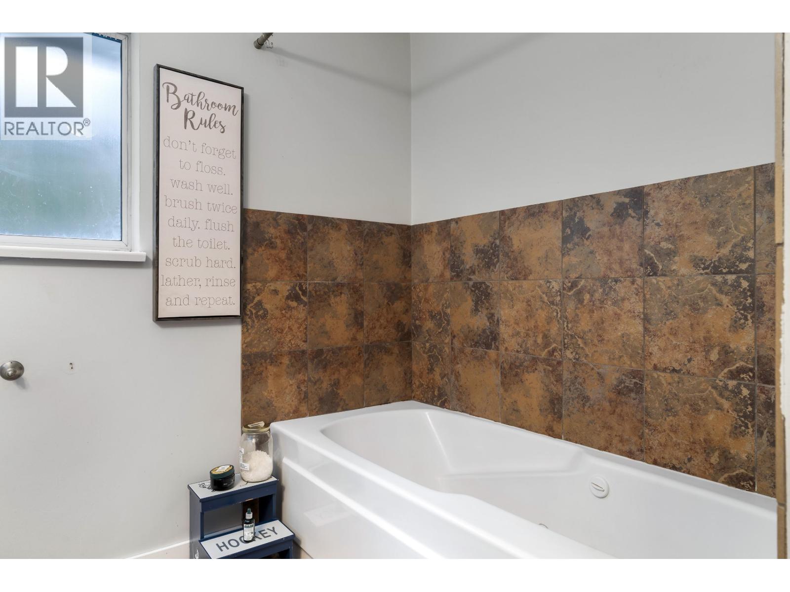26280 Grant Avenue, Maple Ridge, British Columbia  V2W 1H2 - Photo 29 - R3164596
