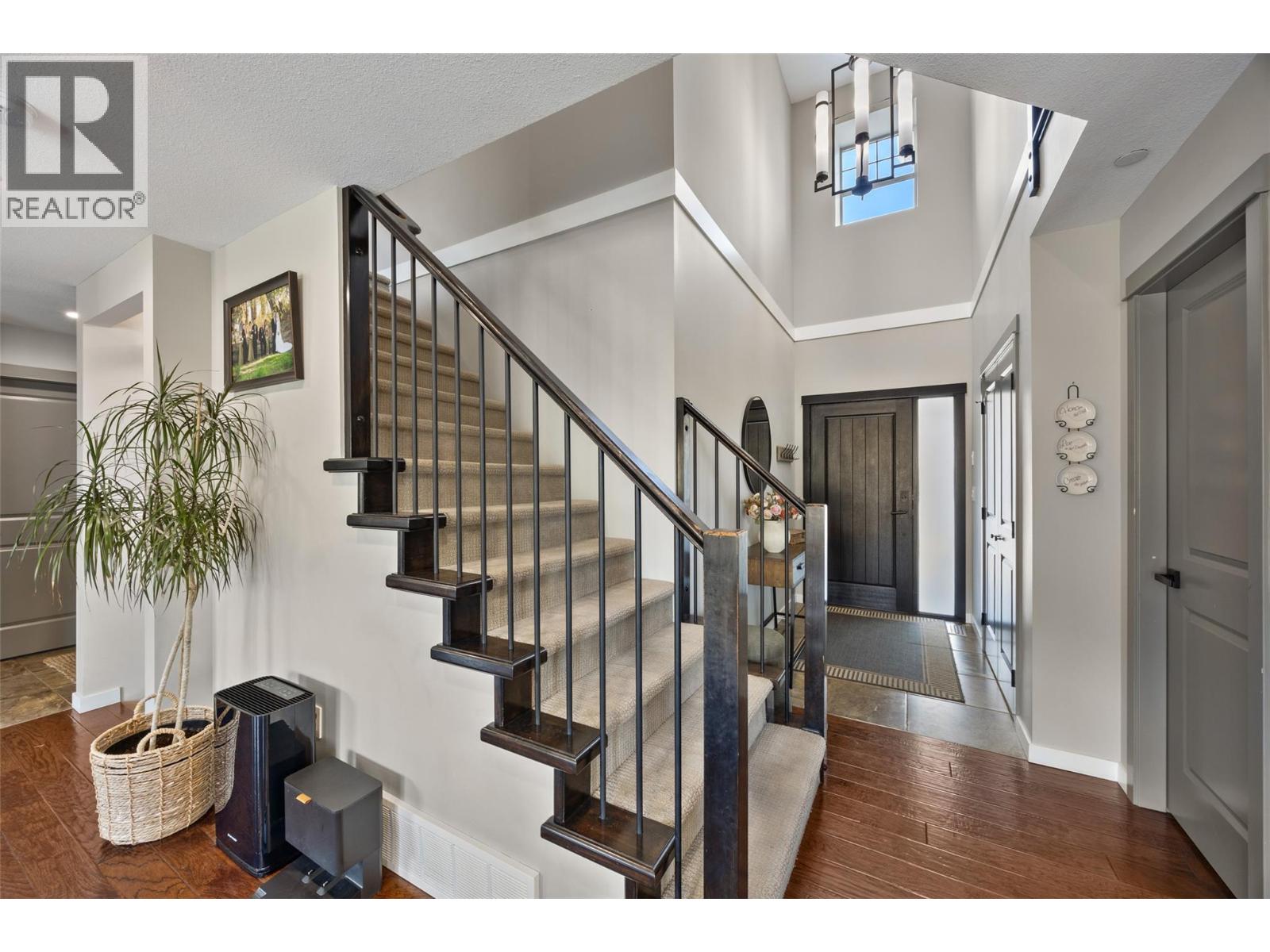 8763 Badger Drive, Kamloops, British Columbia  V2C 0B2 - Photo 14 - 10395579