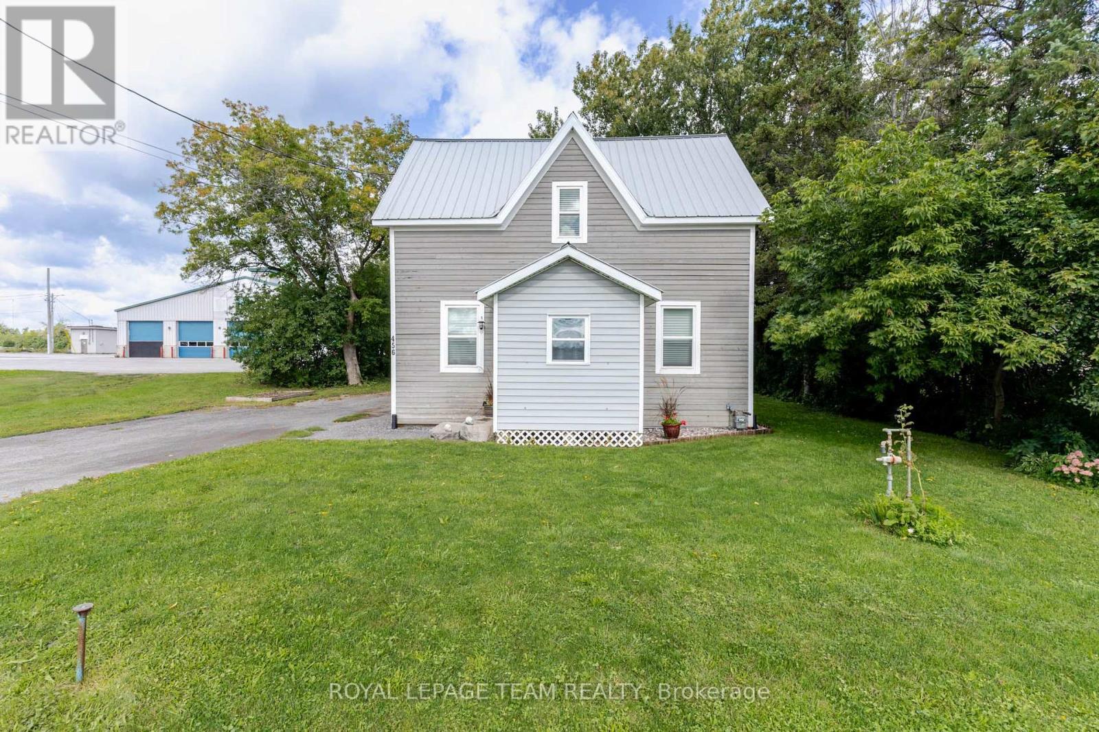 456 Almonte Street, Mississippi Mills, Ontario K0A 1A0 - Photo 2 - X13777122