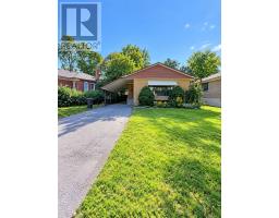 MAIN - 21 MACKINAC CRESCENT, Toronto, Ontario