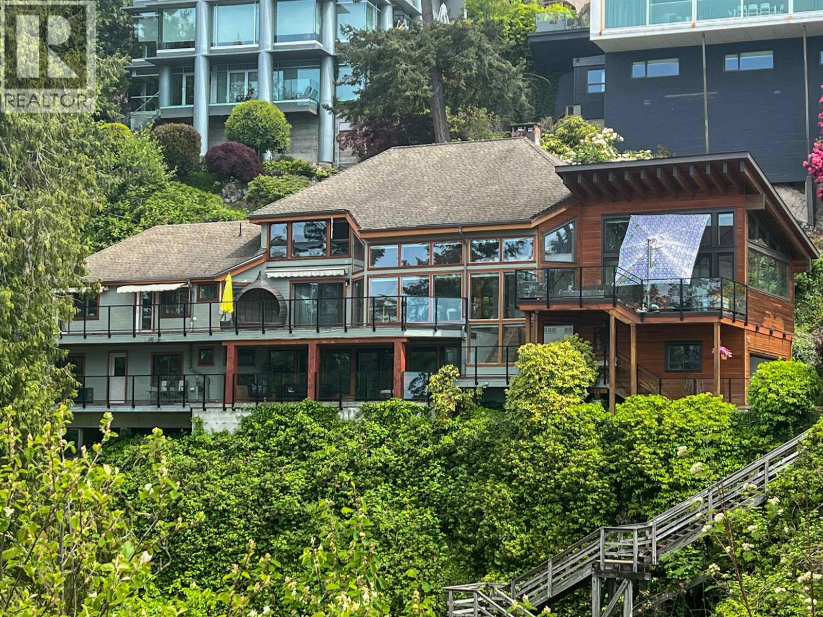 55xx PARTHENON PLACE, west vancouver, British Columbia