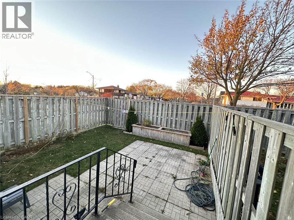 265 Williamsburg Road Unit# 31, Kitchener, Ontario  N2E 3H1 - Photo 3 - 40862824