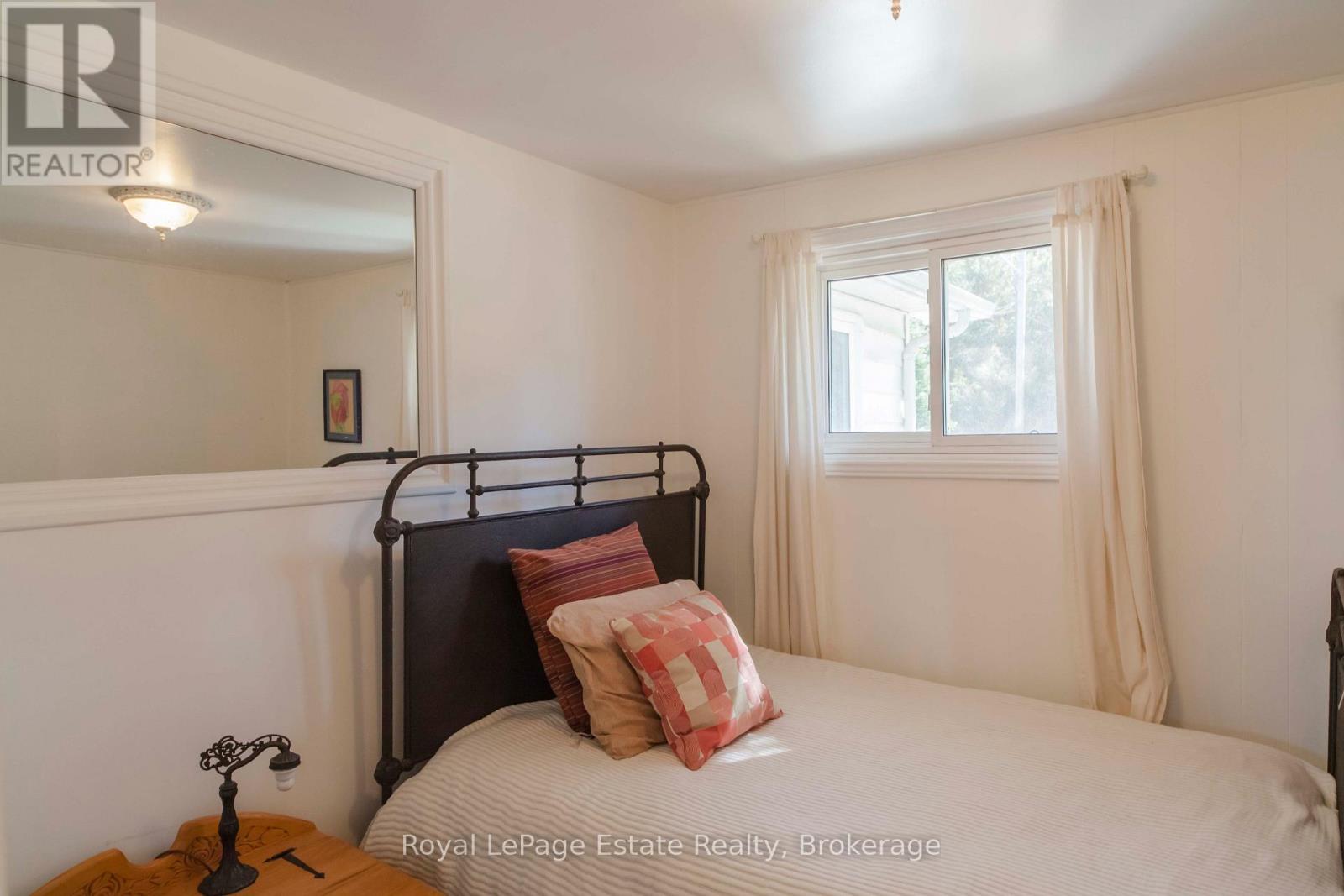 1378 2nd Avenue S, Native Leased Lands, Ontario  N0H 2G0 - Photo 37 - X13777124