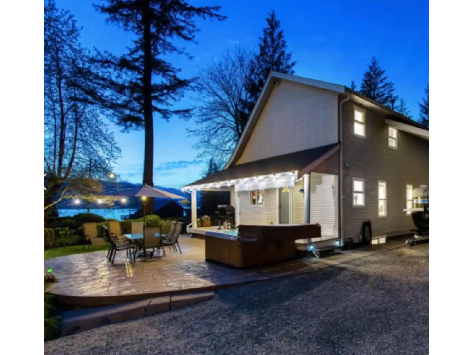 7388 Rockwell Place, Harrison Lake, Harrison Hot Springs, British Columbia  V0M 1A0 - Photo 11 - R3144729