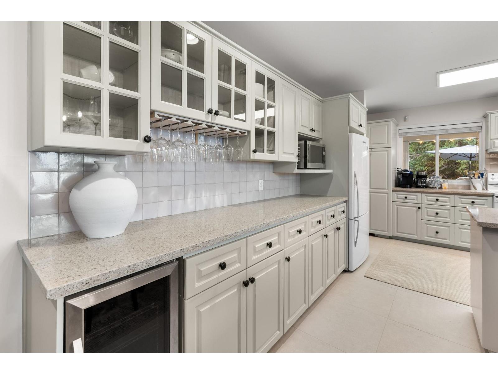 7388 Rockwell Place, Harrison Lake, Harrison Hot Springs, British Columbia  V0M 1A0 - Photo 18 - R3144729