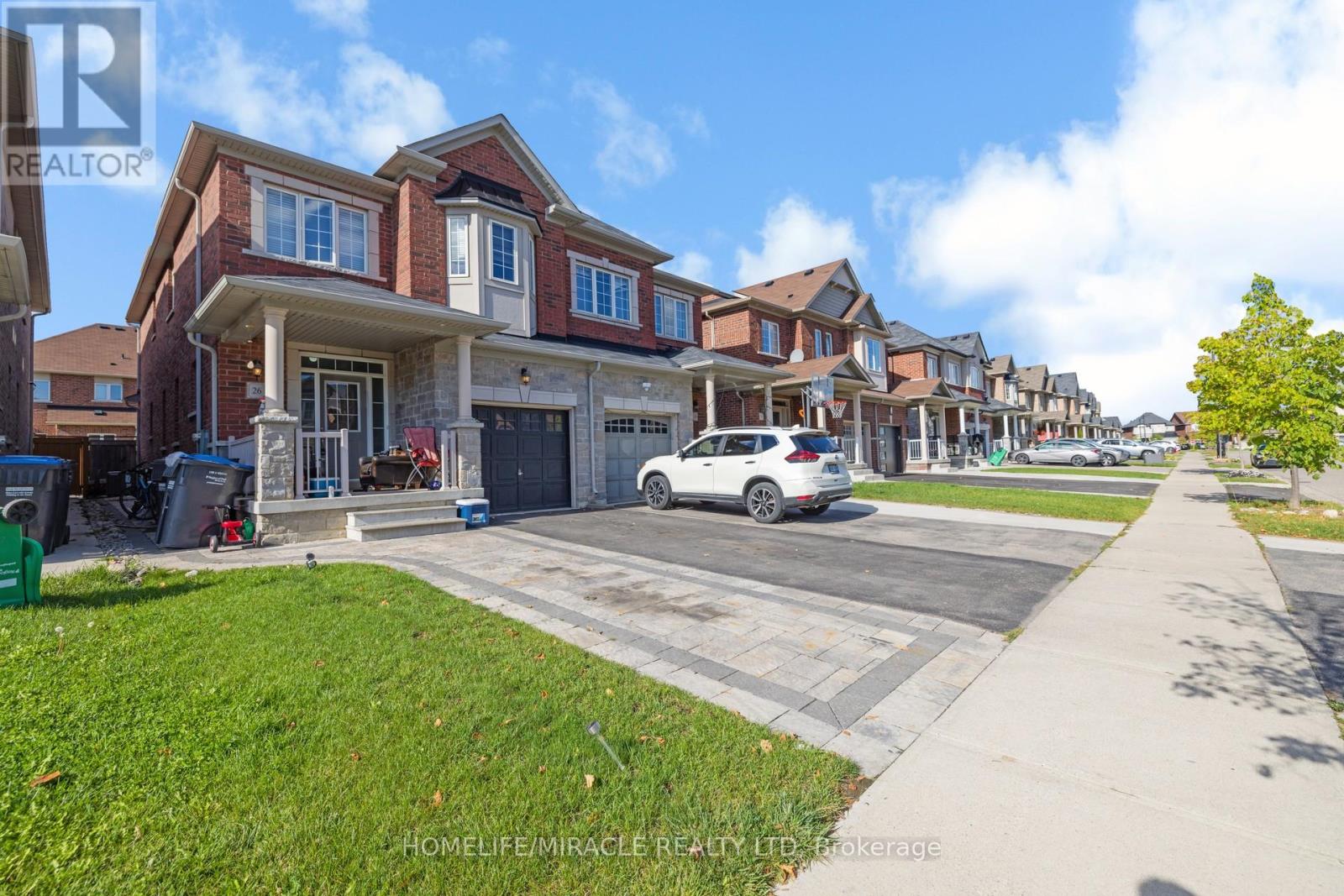 26 Altura Way, Brampton, Ontario  L6P 4A1 - Photo 2 - W13777120