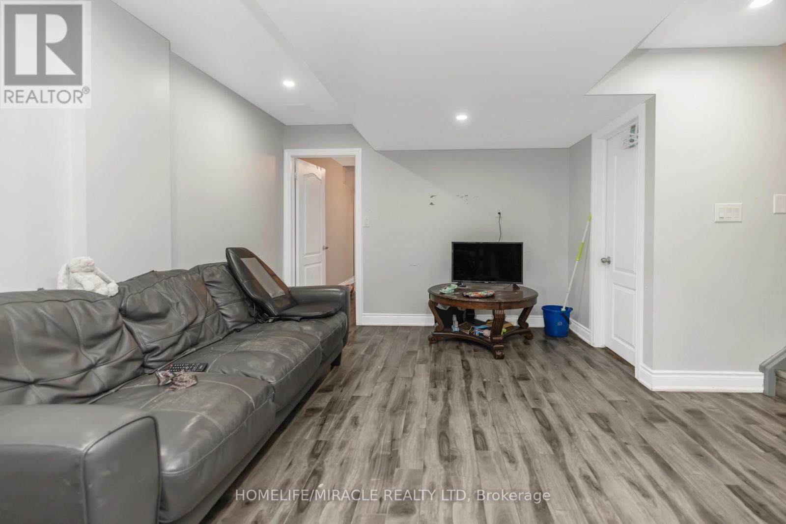 26 Altura Way, Brampton, Ontario  L6P 4A1 - Photo 23 - W13777120