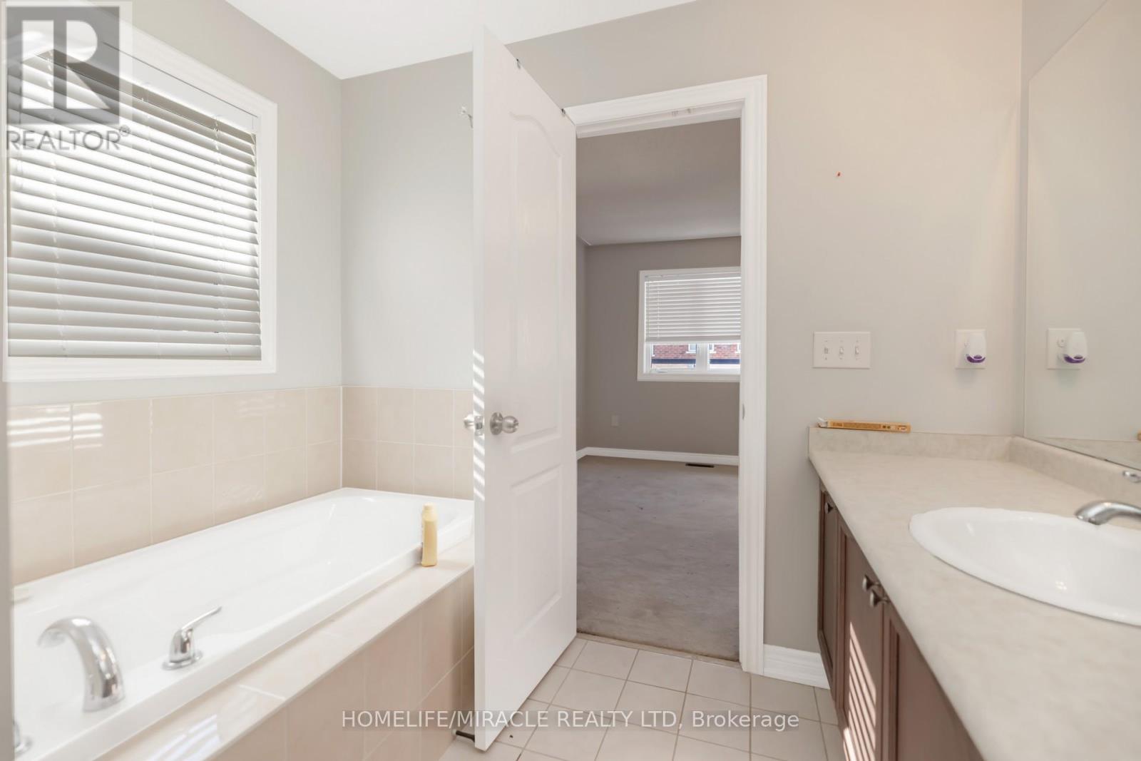26 Altura Way, Brampton, Ontario  L6P 4A1 - Photo 32 - W13777120