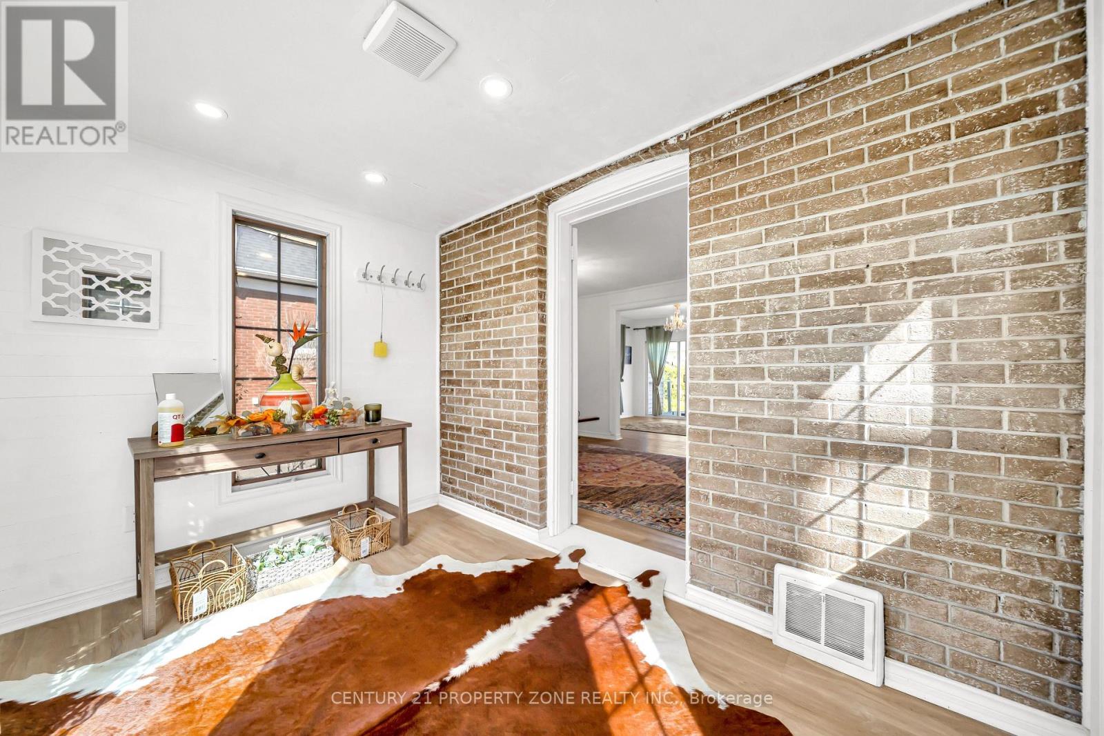 5977 Saint Marys Avenue, Niagara Falls, Ontario  L2J 1B8 - Photo 8 - X13777132