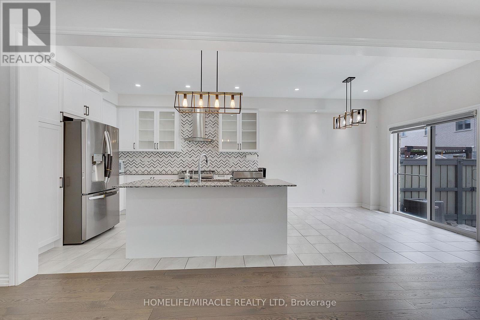 Upper - 106 Dolobram Trail, Brampton, Ontario  L7A 4Y4 - Photo 19 - W13769880