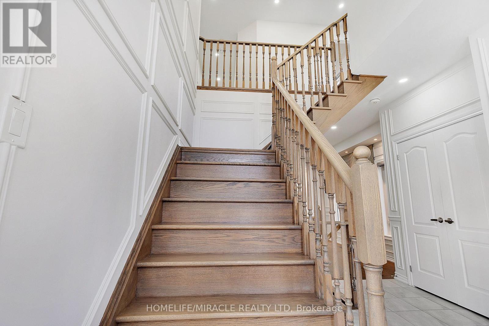 Upper - 106 Dolobram Trail, Brampton, Ontario  L7A 4Y4 - Photo 21 - W13769880
