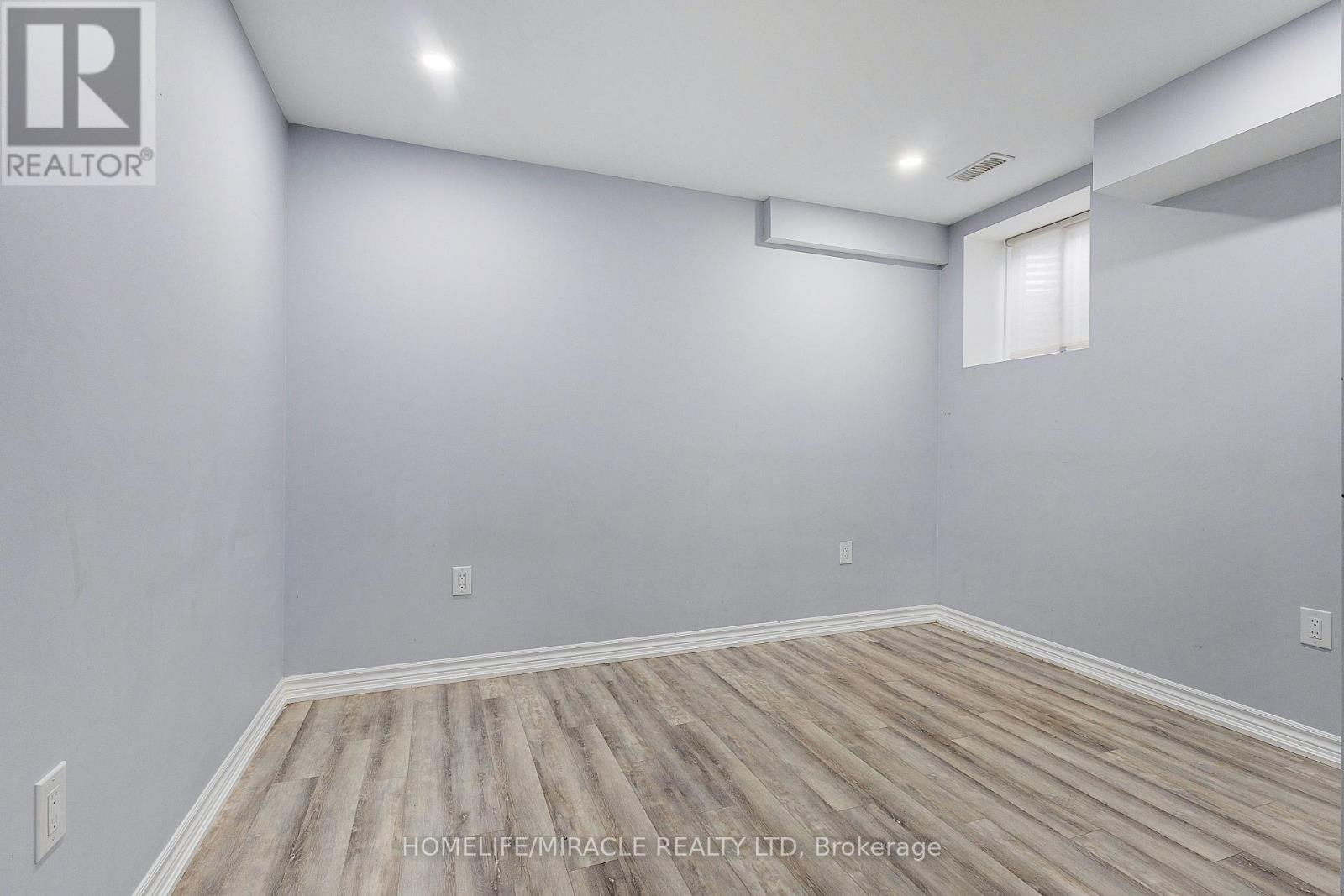 Bsmt - 106 Dolobram Trail, Brampton, Ontario  L7A 4Y4 - Photo 11 - W13769886