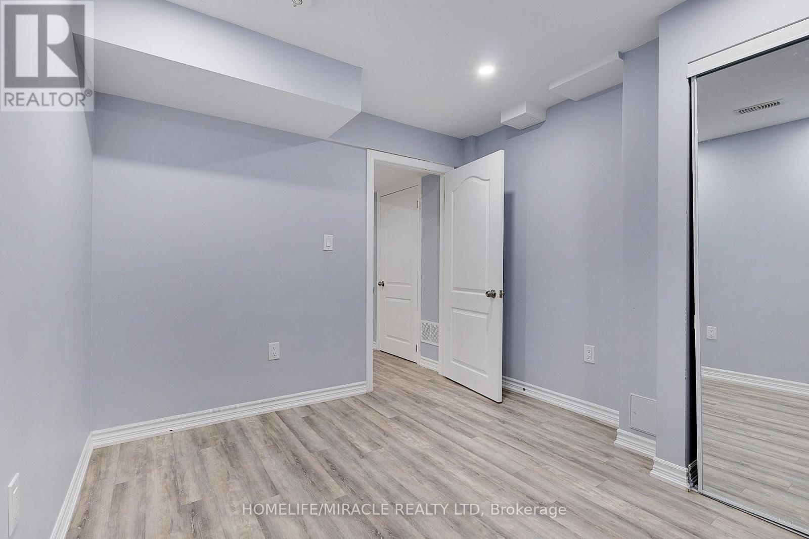 Bsmt - 106 Dolobram Trail, Brampton, Ontario  L7A 4Y4 - Photo 10 - W13769886