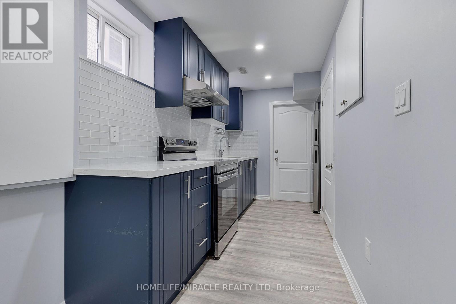 Bsmt - 106 Dolobram Trail, Brampton, Ontario  L7A 4Y4 - Photo 7 - W13769886